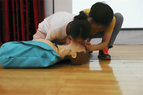 图三 老师手把手教学.jpg
