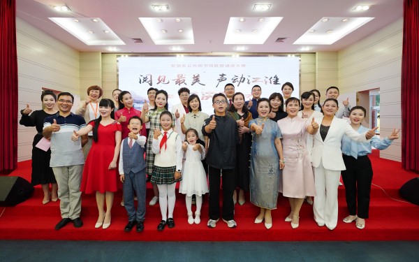 图一 活动现场_副本.jpg