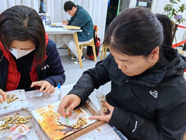 4.制作细节图3.jpg 4.制作细节图3.jpg